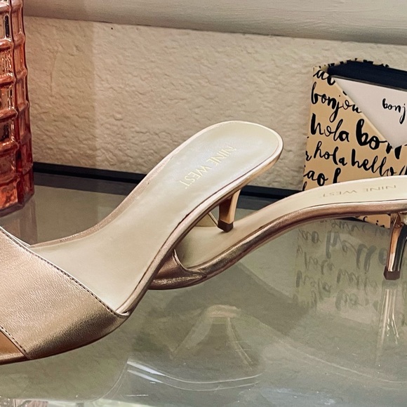 Nine West Peep Toe Mule In Rose Gold - Picture 11 of 14